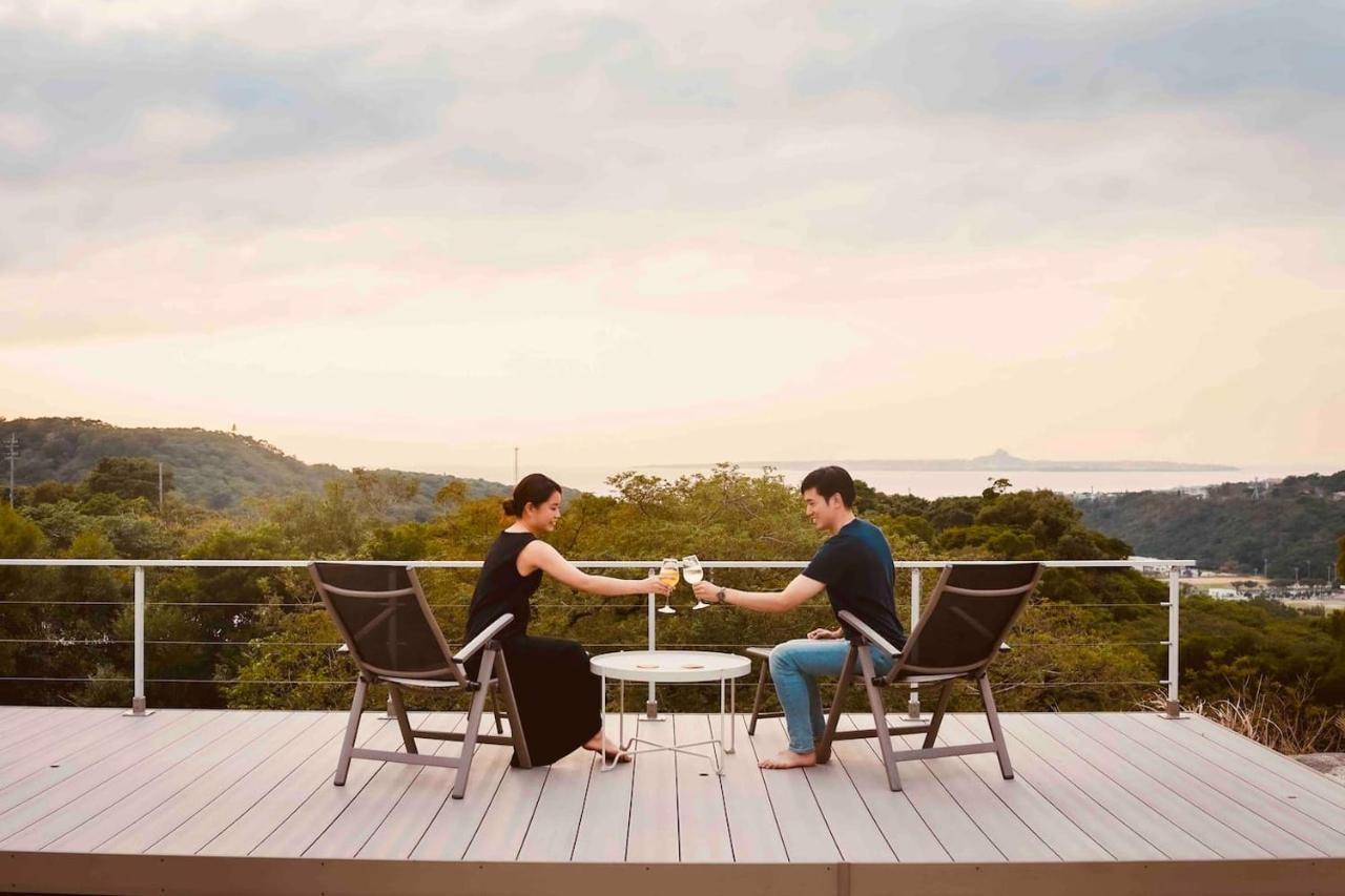 Motobu Terrace Villa ภายนอก รูปภาพ