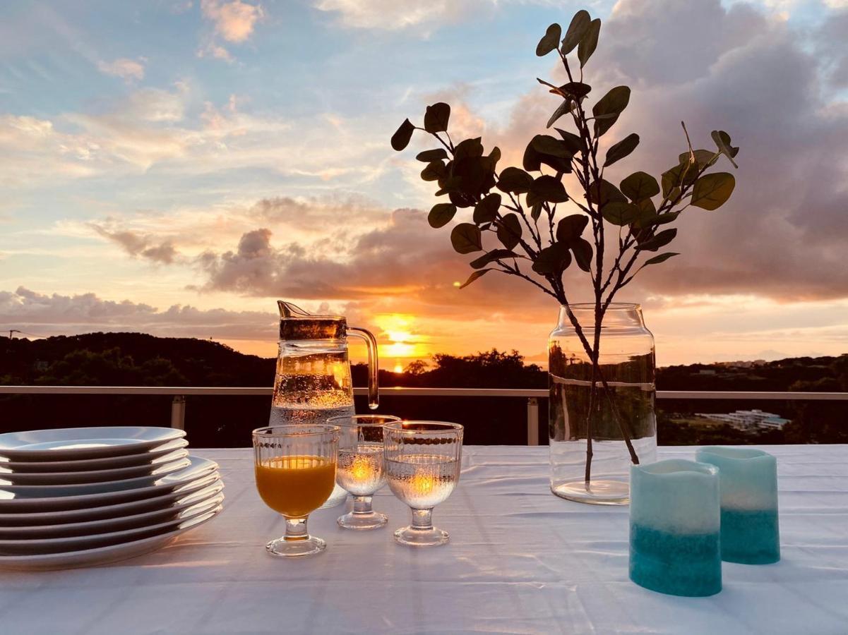 Motobu Terrace Villa ภายนอก รูปภาพ